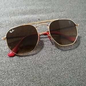 Ray-Ban RB3748M SCUDERIA FERRARI COLLECTION